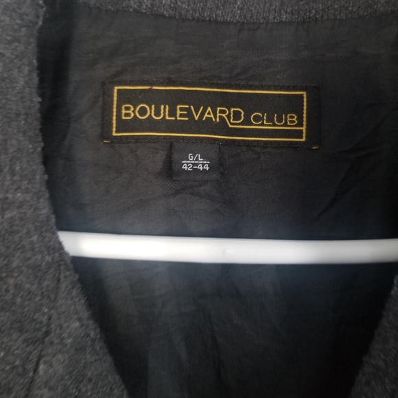 Mens Short Trench Coat - Picture 3 of 3